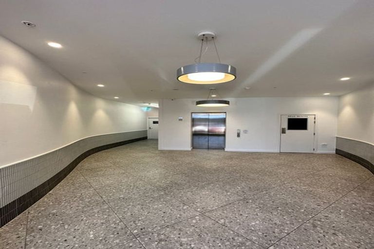 Photo of property in Unit 106,l1, 106/14 Laings Road, Hutt Central, Lower Hutt, 5010