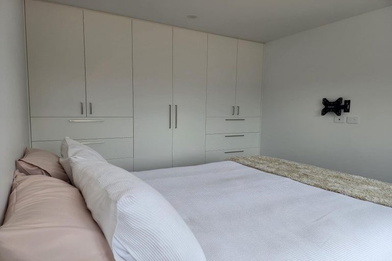 Photo of property in 140 Ngamotu Road, Spotswood, New Plymouth, 4310