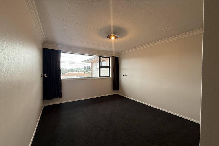 Photo of property in 2a Brooklyn Street, Green Island, Dunedin, 9018