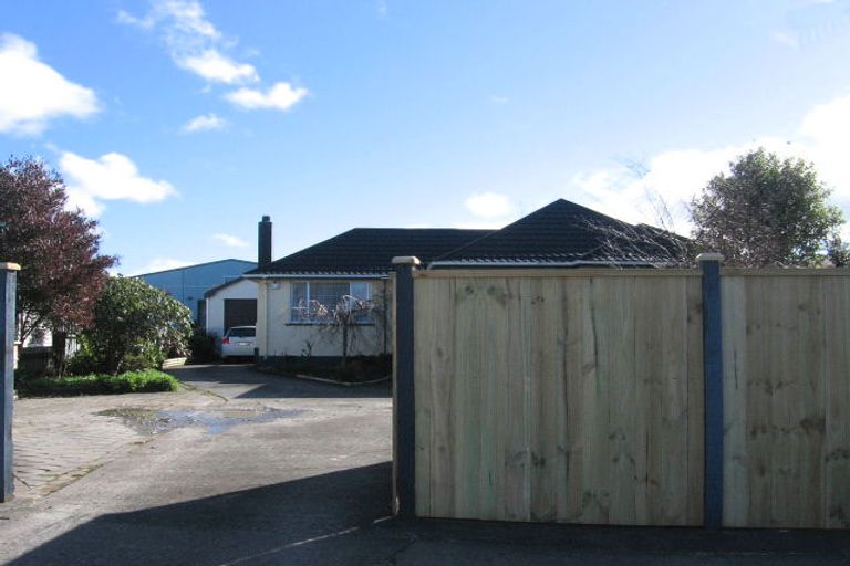 Photo of property in 345 Tremaine Avenue, Takaro, Palmerston North, 4412