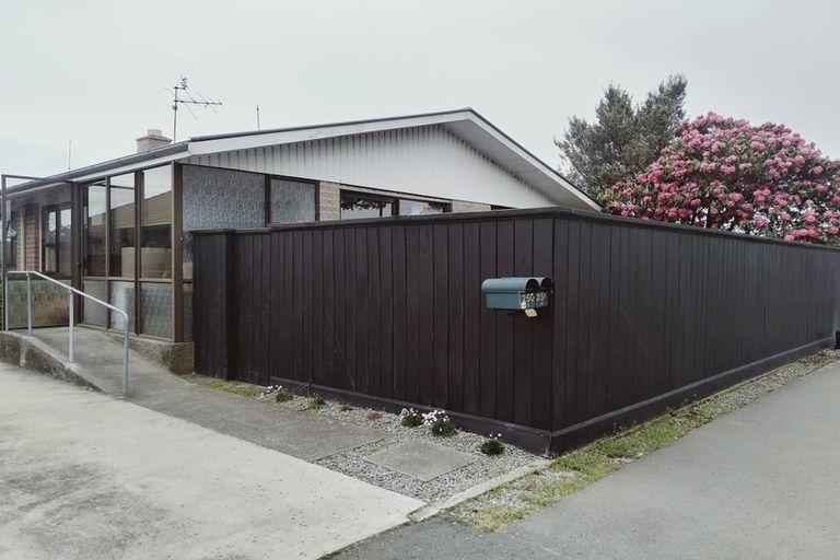Photo of property in 250a Harewood Road, Bishopdale, Christchurch, 8053