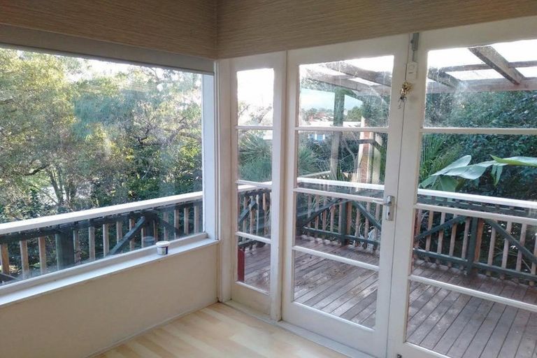 Photo of property in 2/56 Mozeley Avenue, Devonport, Auckland, 0624