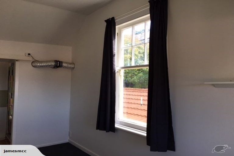 Photo of property in 21 Burnell Avenue, Thorndon, Wellington, 6011