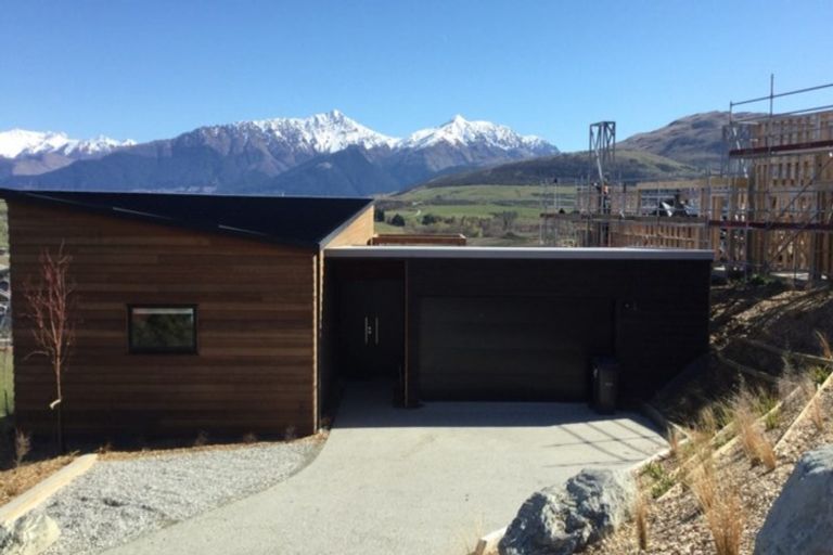 Photo of property in 50 Jacks Point Rise, Jacks Point, Queenstown, 9371