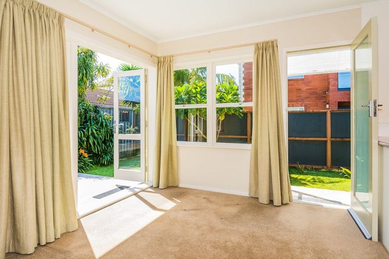 Photo of property in 4/31 Dominion Street, Takapuna, Auckland, 0622