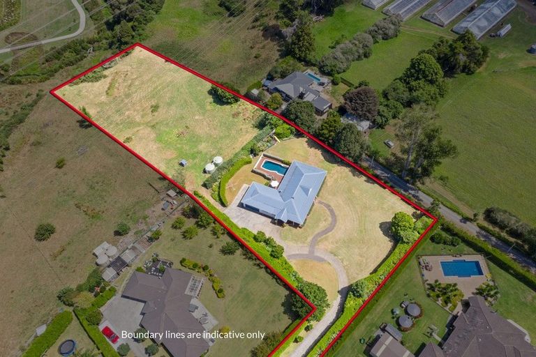 Photo of property in 31c Koraha Road, Kumeu, 0892