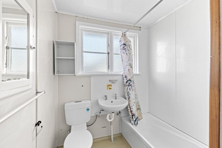 Photo of property in 18 Tyne Street, Rongotea, 4476