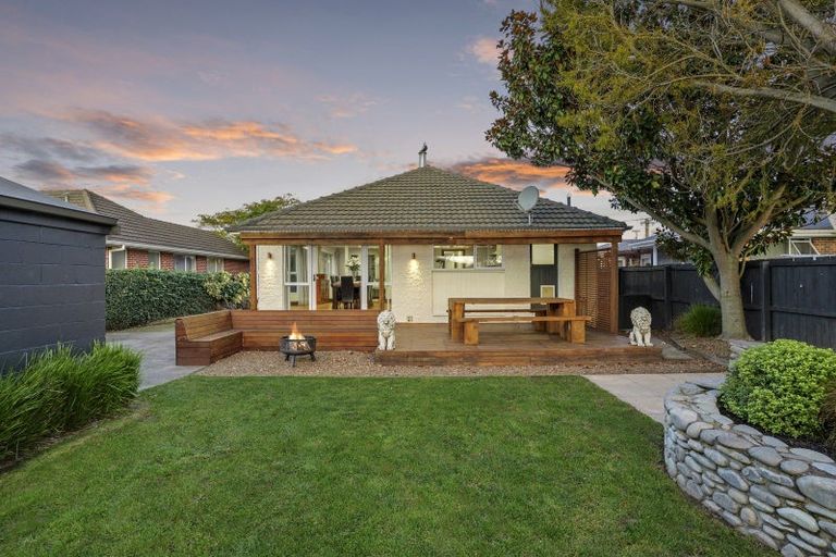 Photo of property in 25 Teesdale Street, Burnside, Christchurch, 8053