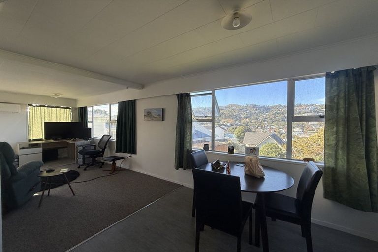 Photo of property in 27 Rhine Street, Island Bay, Wellington, 6023