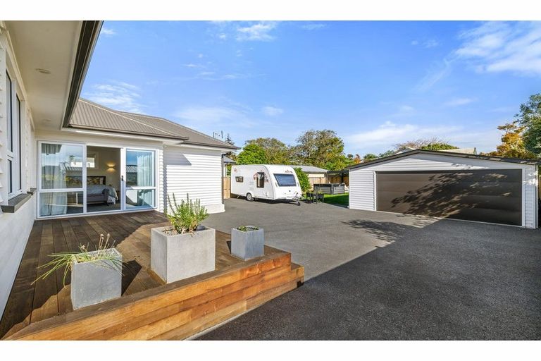 Photo of property in 274 Riverlaw Terrace, Saint Martins, Christchurch, 8022