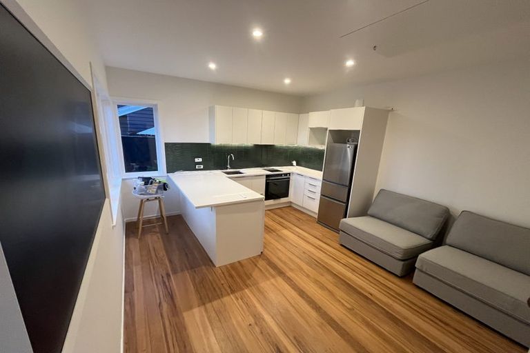 Photo of property in 37 Church Street, Northcote Point, Auckland, 0627