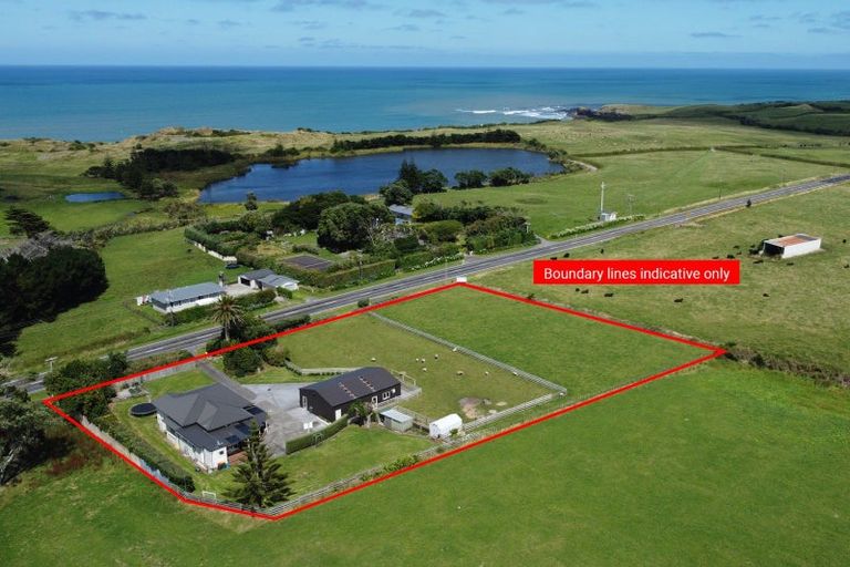 Photo of property in 3636 South Road, Opunake, 4682