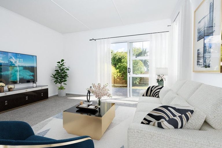 Photo of property in 1/494 Swanson Road, Ranui, Auckland, 0612