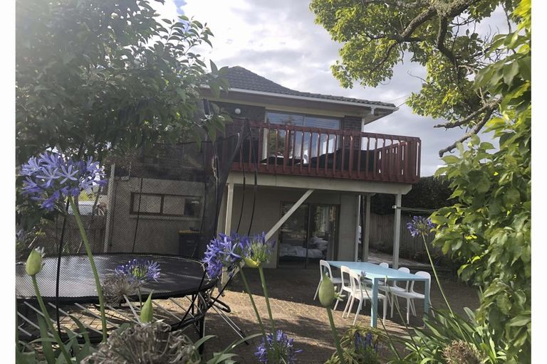 Photo of property in 1/71 Kowhai Road, Mairangi Bay, Auckland, 0630