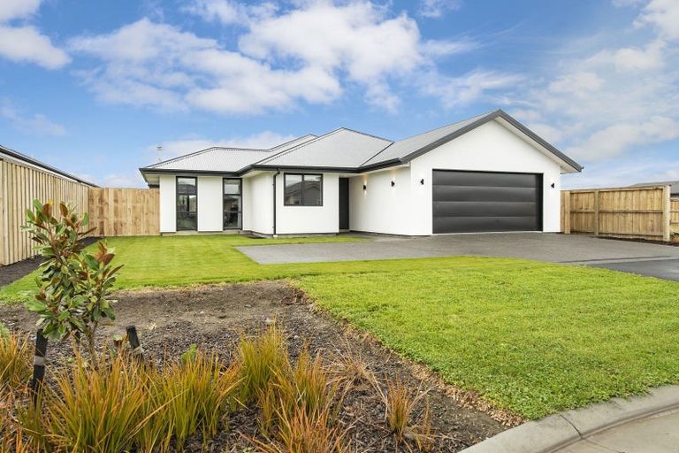Photo of property in 29 Te Kanawa Lane, Rolleston, 7615