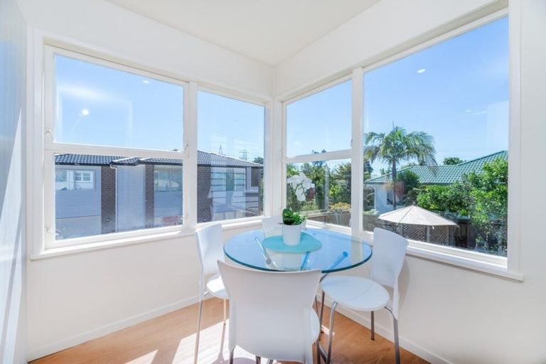 Photo of property in 30 Koromiko Street, New Lynn, Auckland, 0600