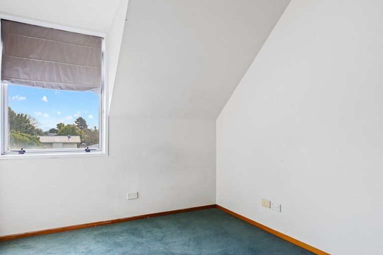 Photo of property in 139c Avonhead Road, Avonhead, Christchurch, 8042