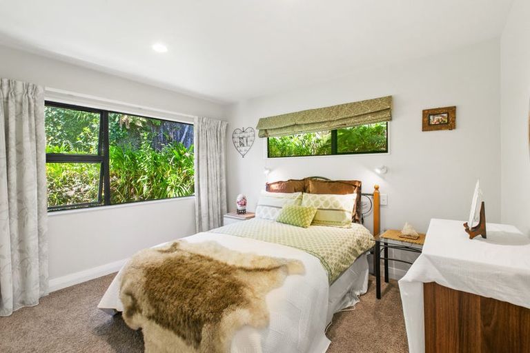 Photo of property in 117 Mangorei Road, Merrilands, New Plymouth, 4312