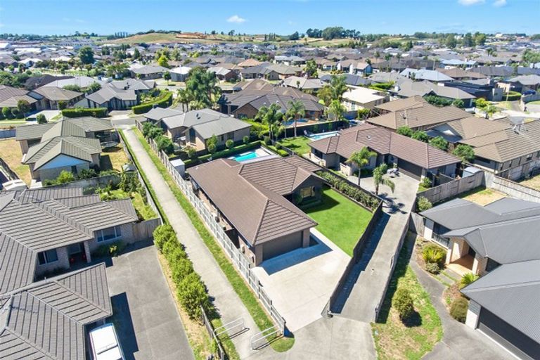 Photo of property in 11 Foxbury Court, Rototuna North, Hamilton, 3210