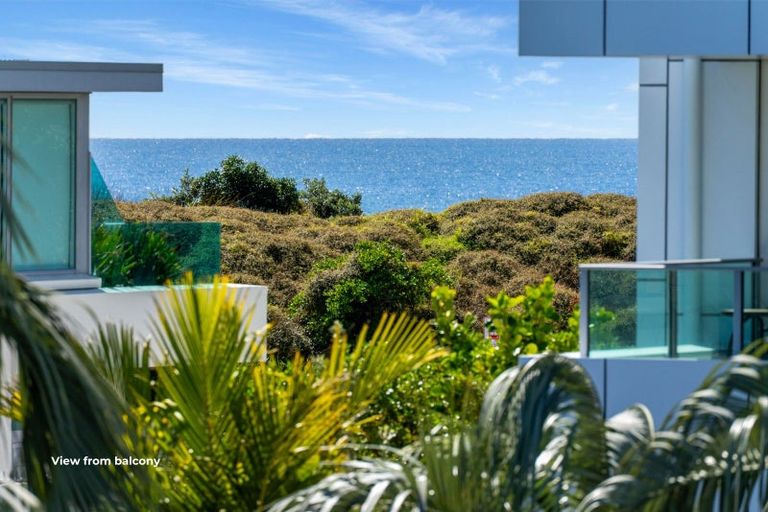 Photo of property in 210/136 Marine Parade, Mount Maunganui, 3116