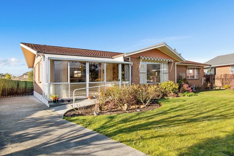Photo of property in 69 Rhodes Street, Waimate, 7924
