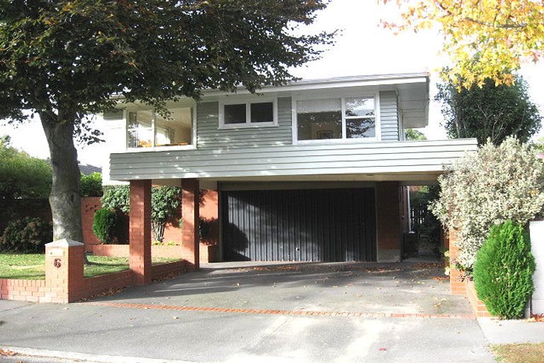 Photo of property in 6 Ilkley Place, Ilam, Christchurch, 8041