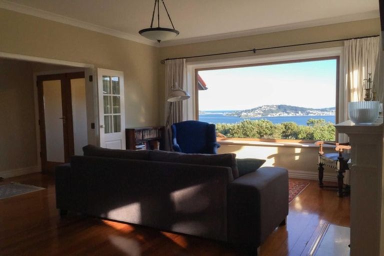 Photo of property in 104 Homebush Road, Khandallah, Wellington, 6035