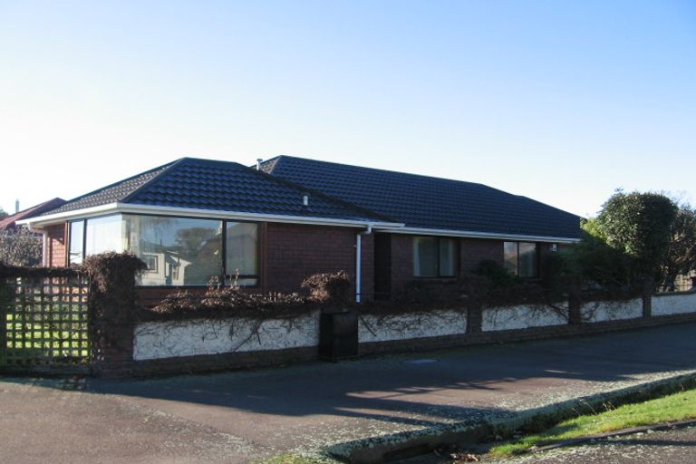 Photo of property in 1a Regent Street, Palmerston North, 4414