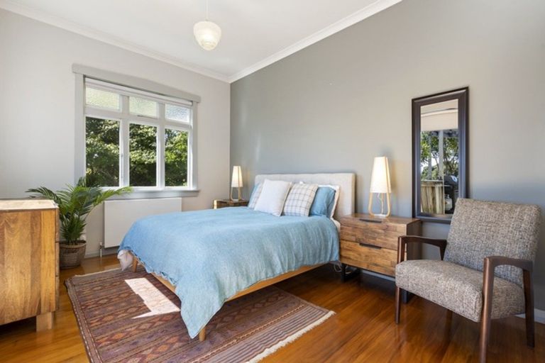 Photo of property in 101 Gover Street, New Plymouth, 4310