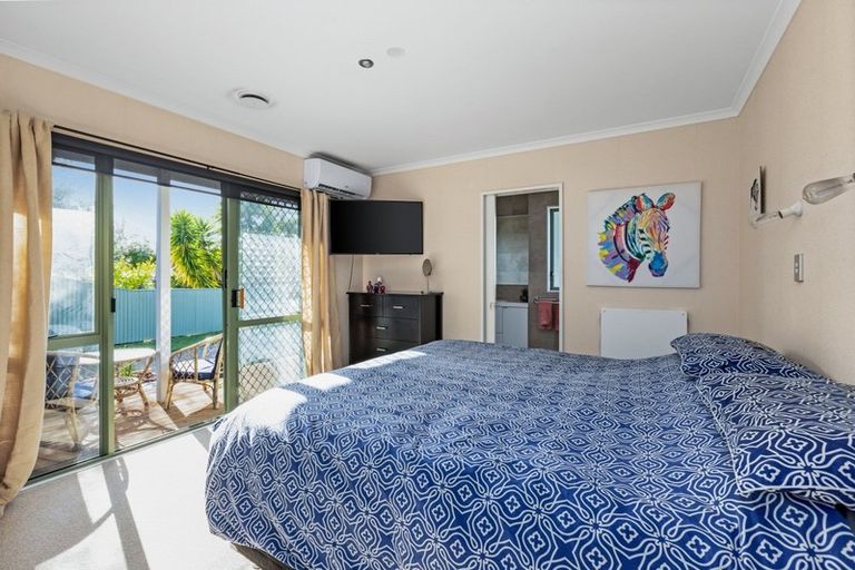 Photo of property in 14 Gill Road, Bay View, Napier, 4104