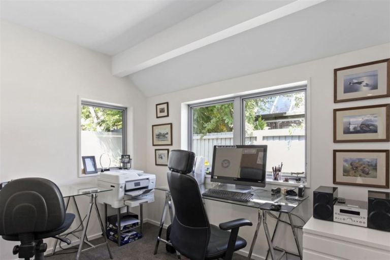 Photo of property in 70c Clyde Road, Ilam, Christchurch, 8041