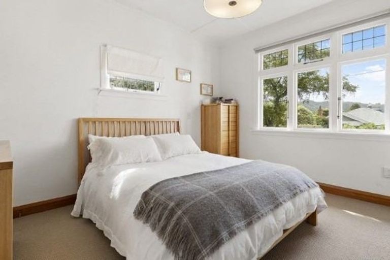 Photo of property in 13 Firth Terrace, Karori, Wellington, 6012