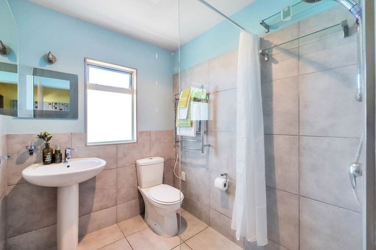 Photo of property in 130b Ireland Road, Mount Wellington, Auckland, 1060