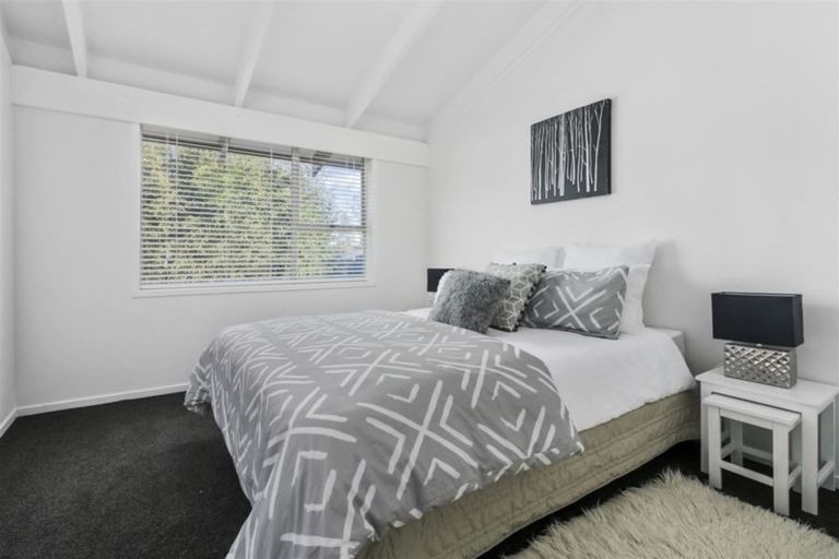Photo of property in 3/35 Margate Road, Blockhouse Bay, Auckland, 0600