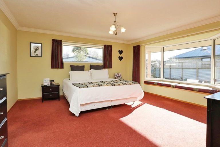 Photo of property in 44 Durham Street, Winton, 9720