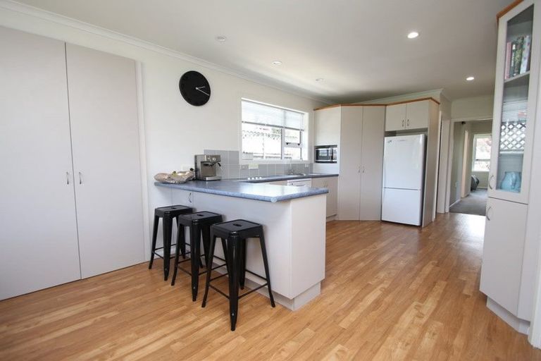 Photo of property in 92 Greenhaven Drive, Burwood, Christchurch, 8083