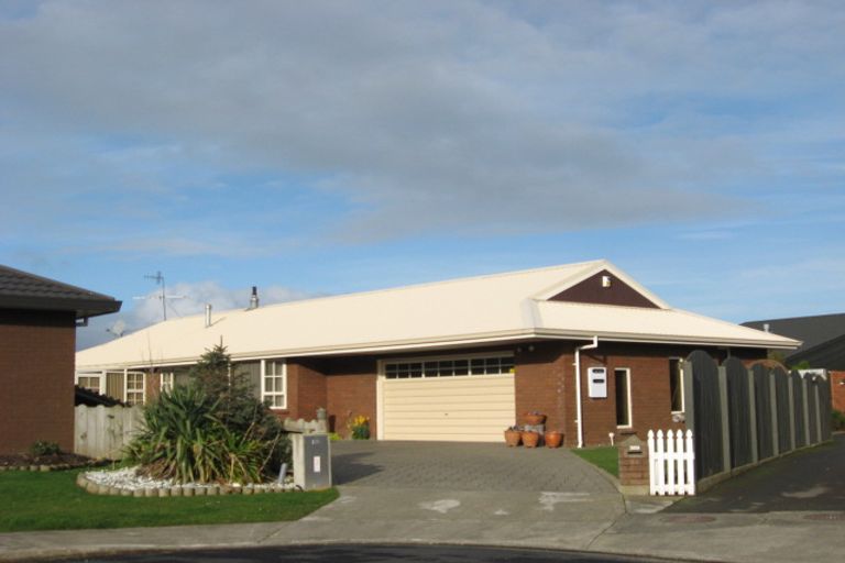 Photo of property in 49 Vogel Place, Waikiwi, Invercargill, 9810