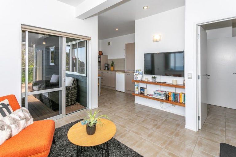Photo of property in 2 Fantail Terrace, Tairua, 3508