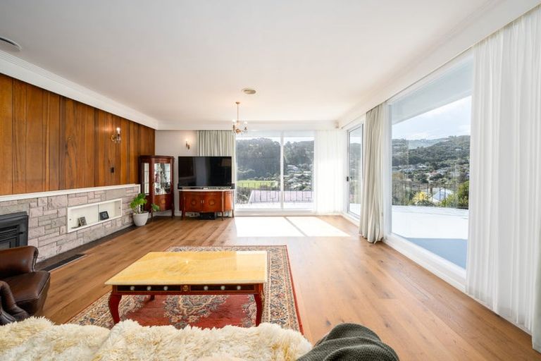 Photo of property in 387 Karori Road, Karori, Wellington, 6012