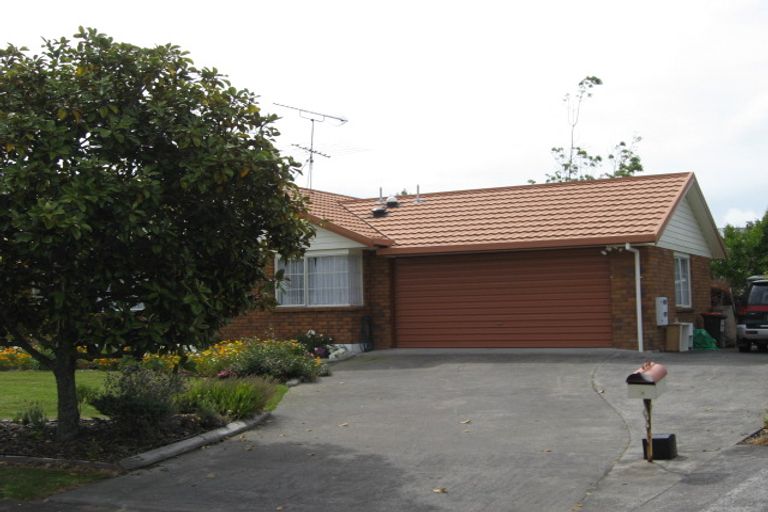 Photo of property in 5 Rosella Grove, Waimauku, 0812