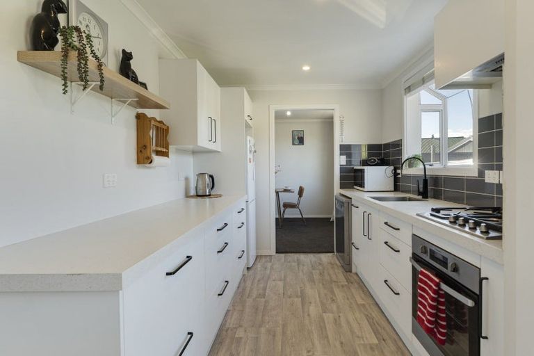 Photo of property in 18 Antimony Crescent, Cromwell, 9310