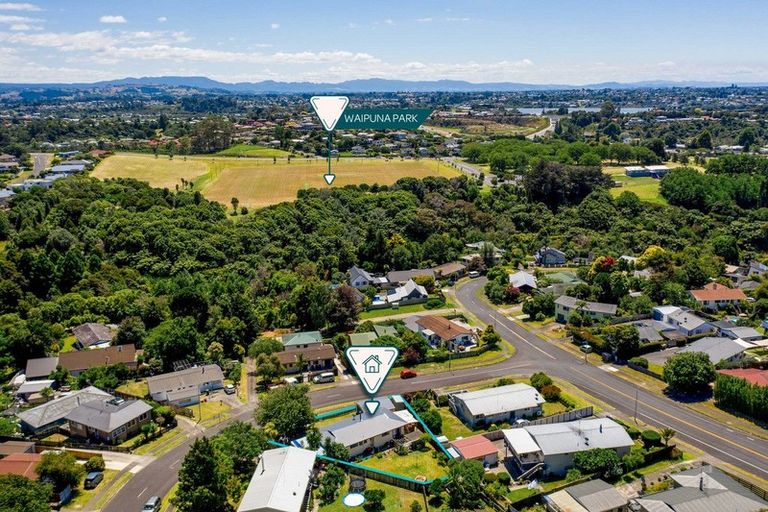 Photo of property in 1 Langstone Street, Welcome Bay, Tauranga, 3112