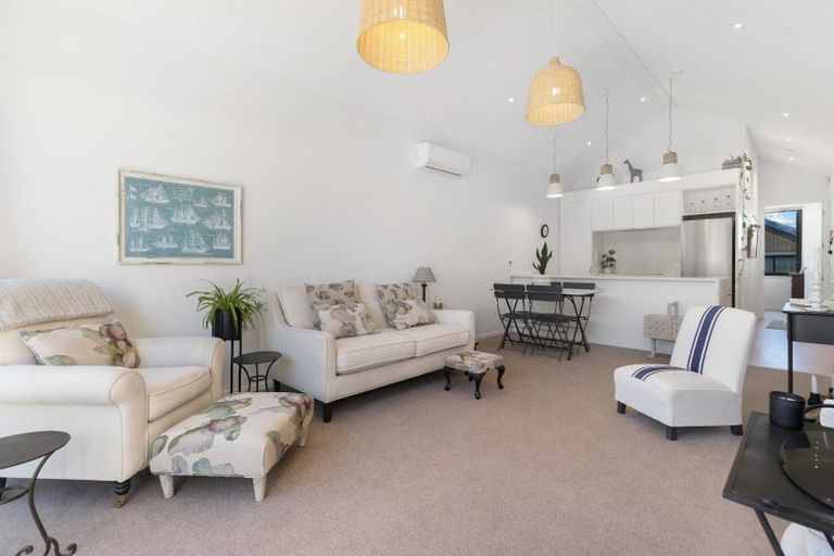 Photo of property in 3/39 Cherry Blossom Avenue, Frankton, Queenstown, 9300