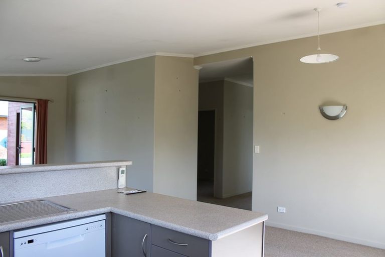 Photo of property in 4 Queen Street, Winton, 9720