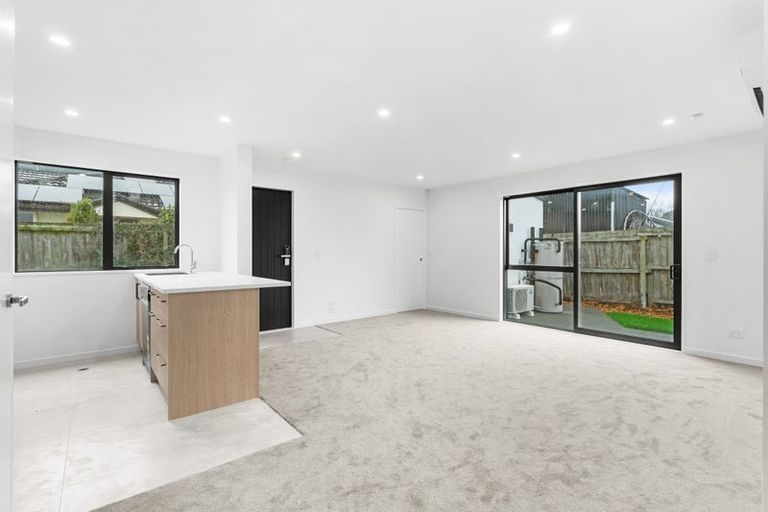 Photo of property in 4/85 Wainui Street, Riccarton, Christchurch, 8041