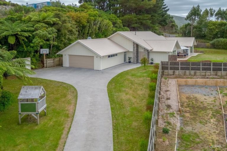 Photo of property in 1 Lindis Lane, Kelson, Lower Hutt, 5010