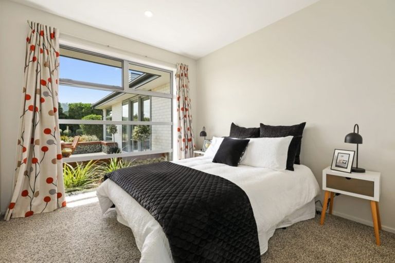 Photo of property in 7a Jozecom Place, Rolleston, 7614