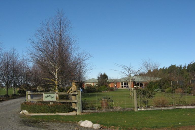 Photo of property in 93 Price Road, Winton, 9781