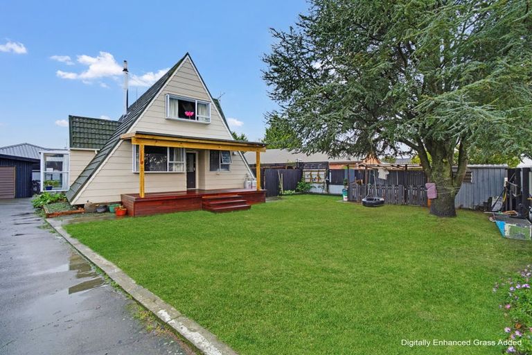 Photo of property in 170 Mcmurdo Street, Tinwald, Ashburton, 7700