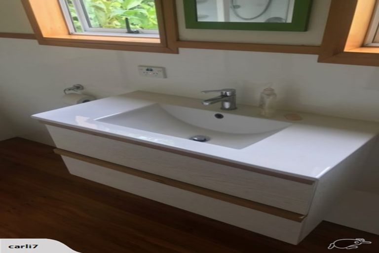 Photo of property in 4400 Christchurch Akaroa Road, Little River, 7591